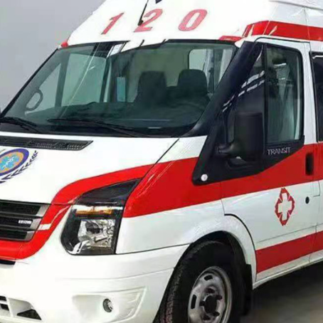 千山非急救护送病人转院租赁救护车的优缺点对比